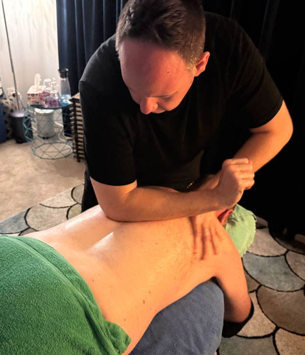newport deep tissue massage redcliffe